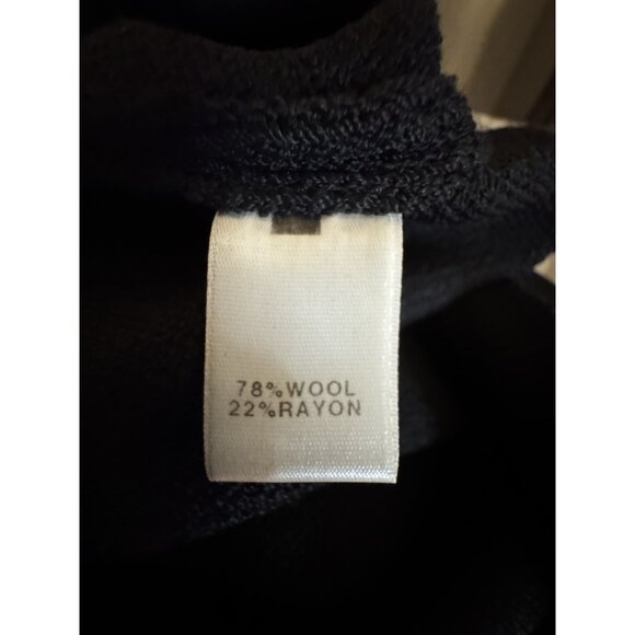 ST JOHN CAVIAR SKIRT 10 Black Wool Santana Knit Pull On Classic $595 - Picture 10 of 14